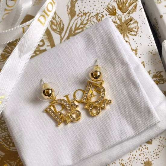 Recommended unarrived brand Earrings 2023SS DIOR Dior Recommended unarrived brand Earrings 2023SS DIOR Dior